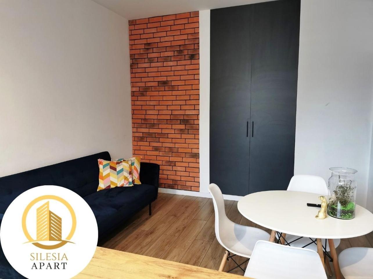 Ceglany Apartment *